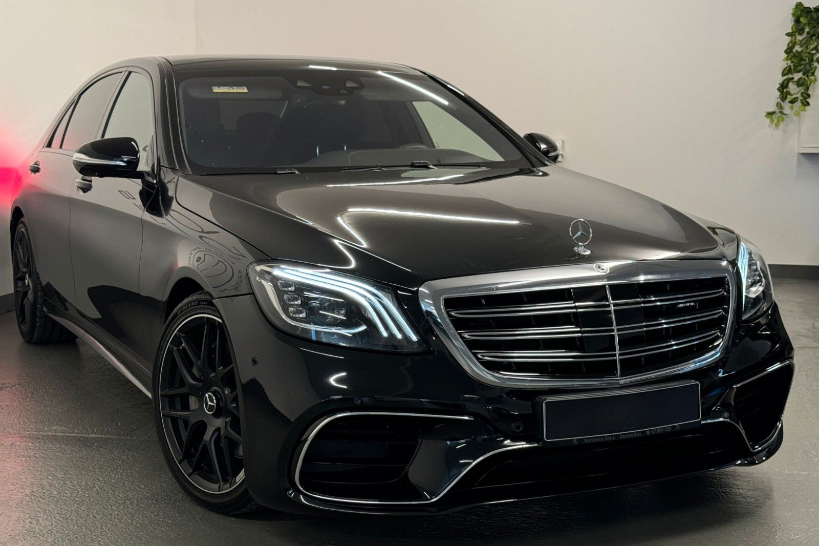 Mercedes-Benz S 350 d 4Matic - Samsaru's Car Outlet