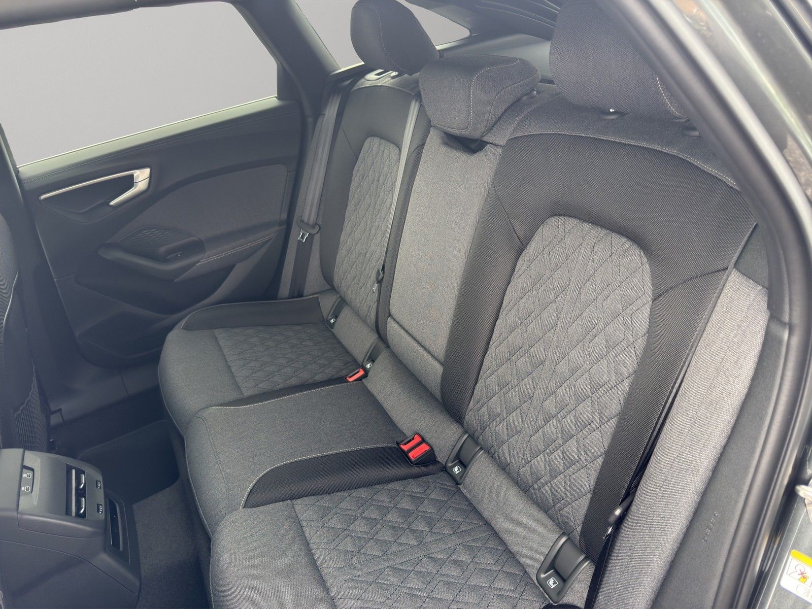 Audi A5 Avant 2.0 TFSI e S Line quattro Matrix Navi 2