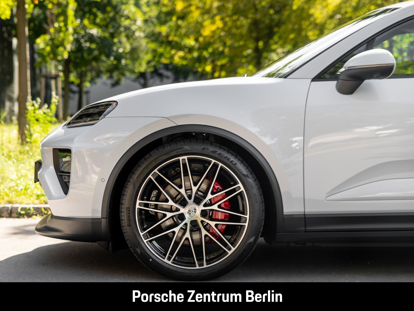 Porsche Macan 4S BOSE Luftfederung Panorama InnoDrive
