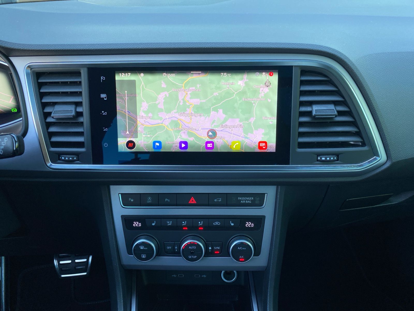 Seat Ateca 2.0TDI DSG FR LED Navii Pano AHK CAM ACC