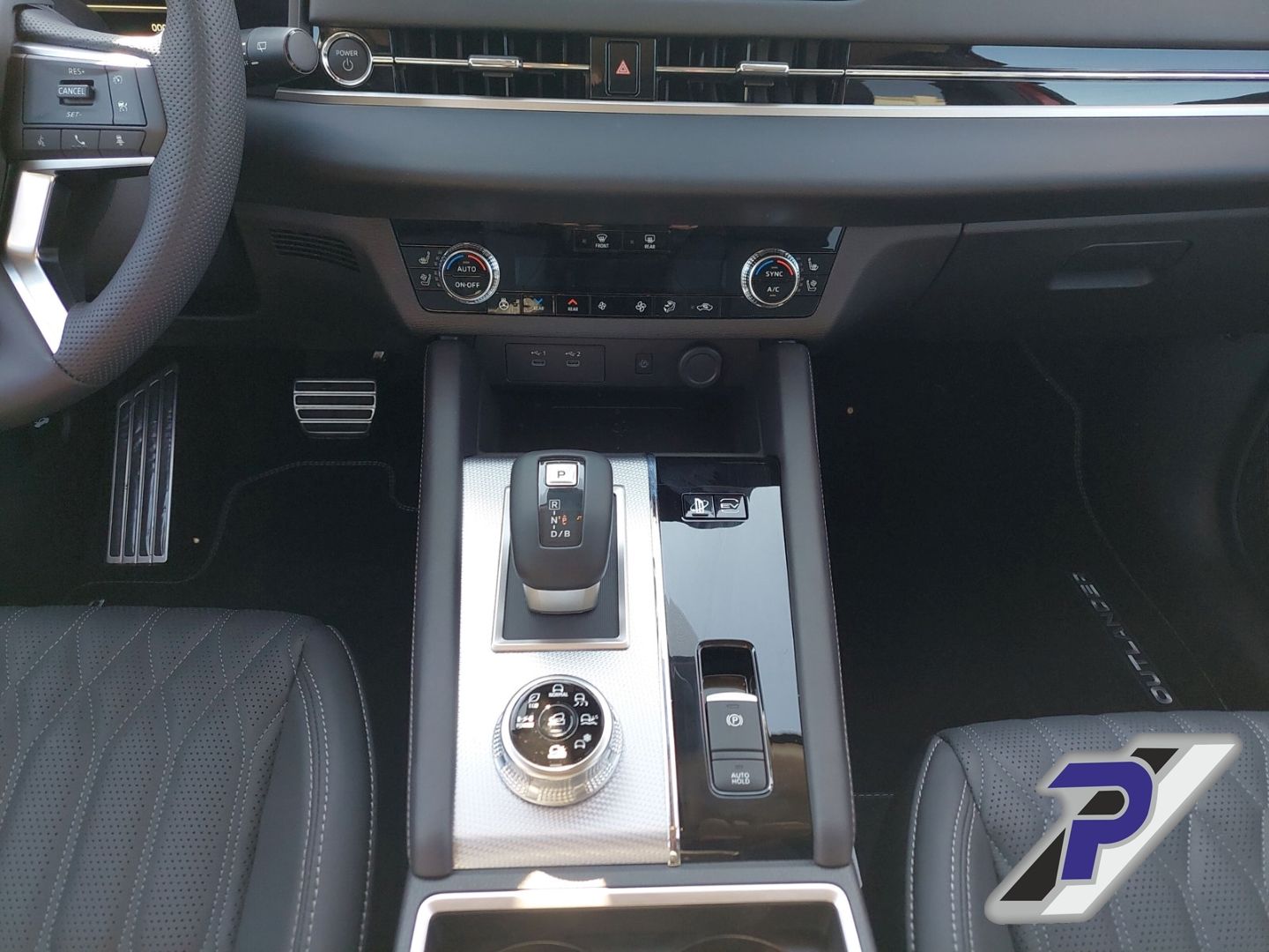 Mitsubishi Outlander TOP LEDER Allrad YAMAHA Sound LED Kame