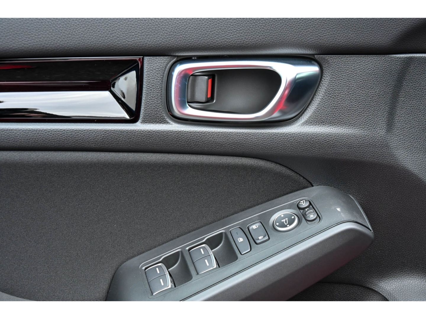 Honda Civic 2.0 HYBRID ELEGANCE SHZ+NAVI+R-KAM, 2x PDC