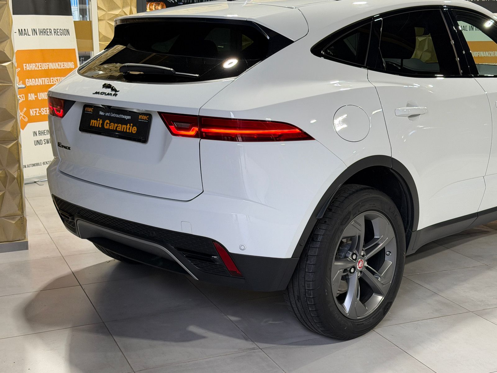 Jaguar E-Pace E-PACE S AWD/PANO/3d-KAMERA/LED/SHZ
