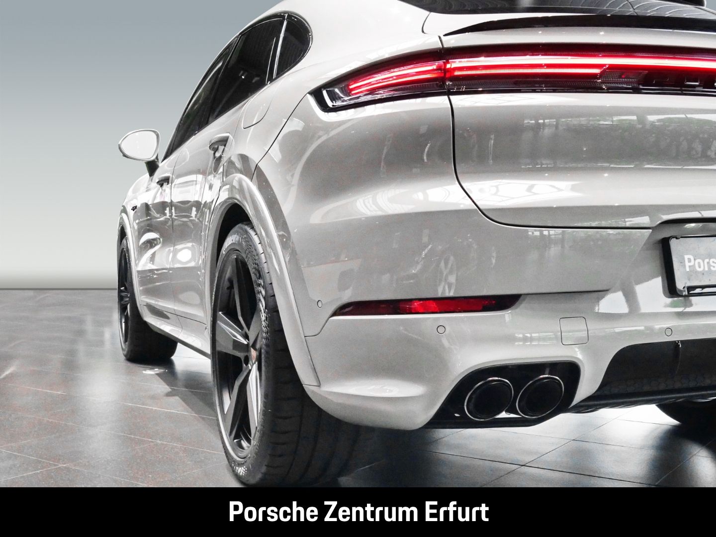 Porsche Cayenne E-Hybrid Coupe Matrix/SportDesign/22''/A