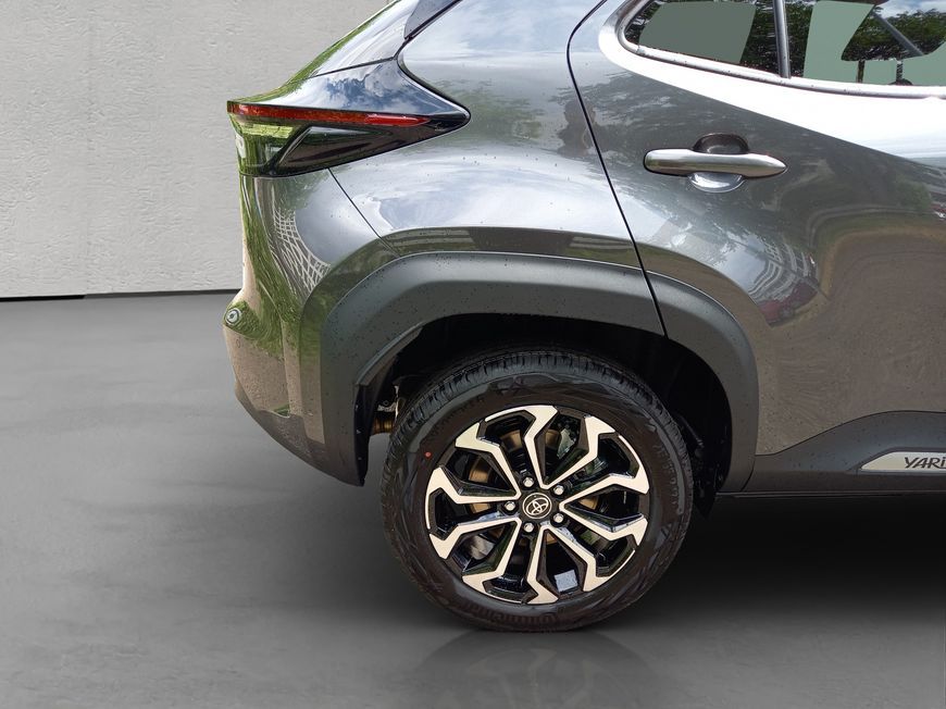 Toyota Yaris Cross Teamplayer Safety-Paket Winter-Paket