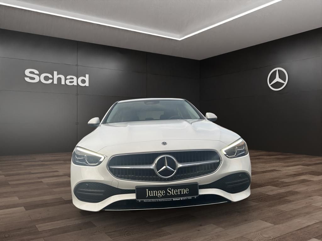 Mercedes-Benz C 200 4M - Samsaru's Car Outlet
