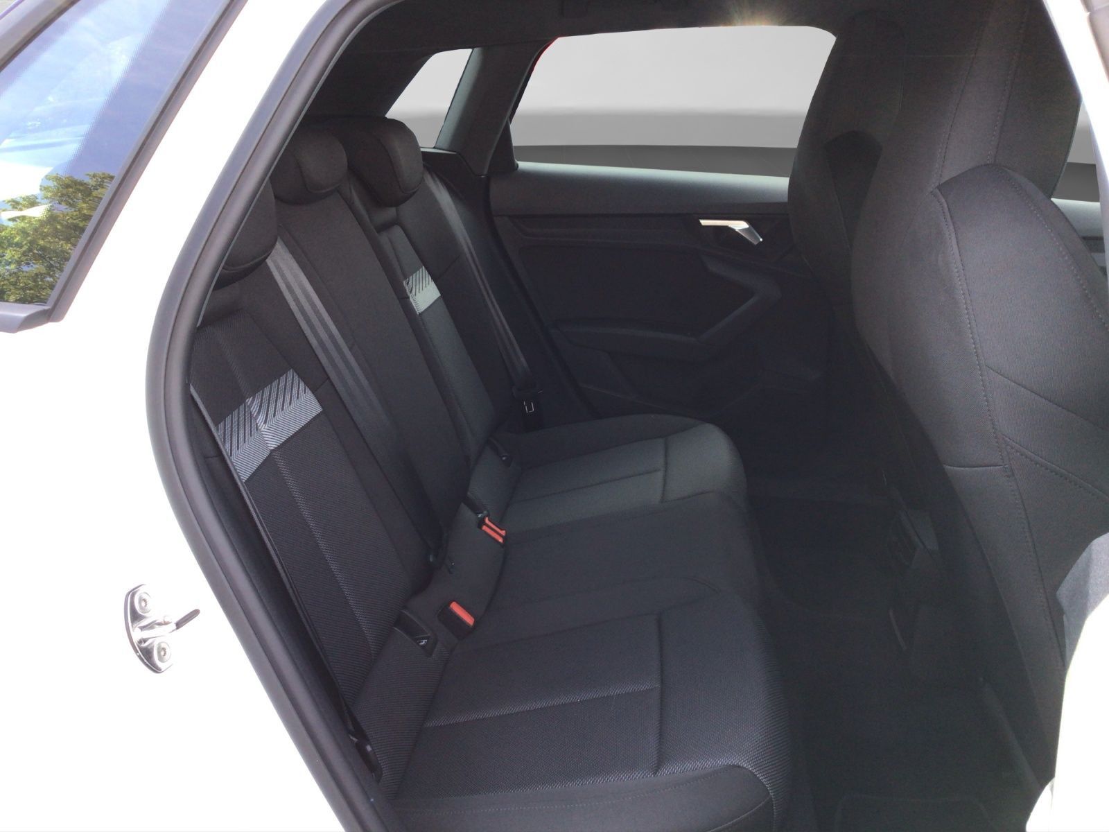 Audi A3 Sportback 40 TFSIe LM17 SPORTSITZE INTERFACE