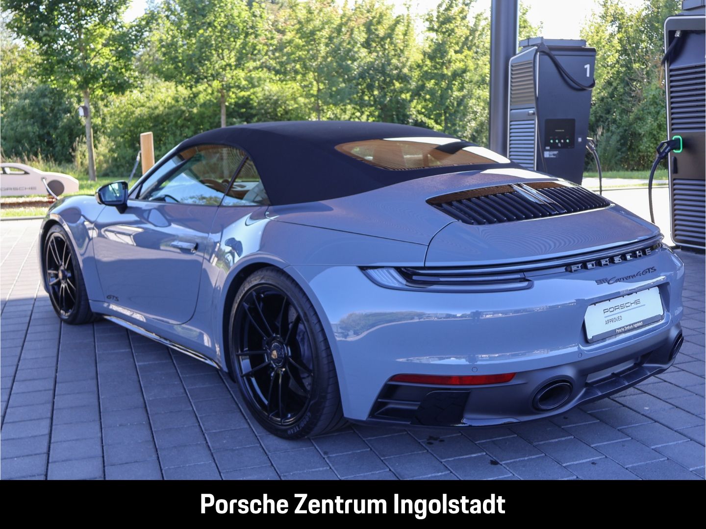Porsche 992 911 Carrera 4 GTS Cabriolet BOSE Matrix-LED