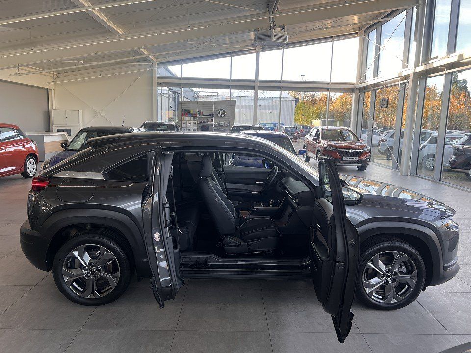 Mazda MX-30 EV BLACK FRIDAY PREIS Makoto Premium Bose,