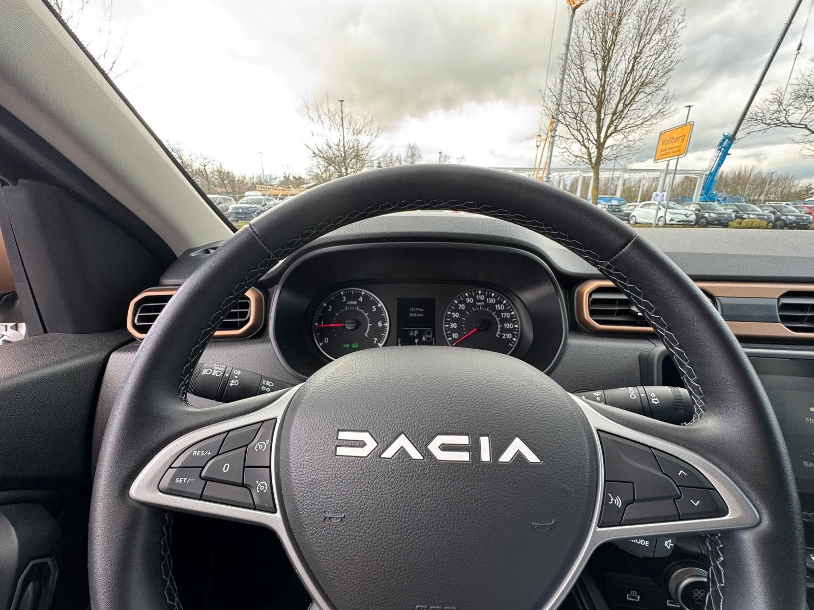 Dacia Duster Extreme TCe 150 EDC - Samsaru's Car Outlet