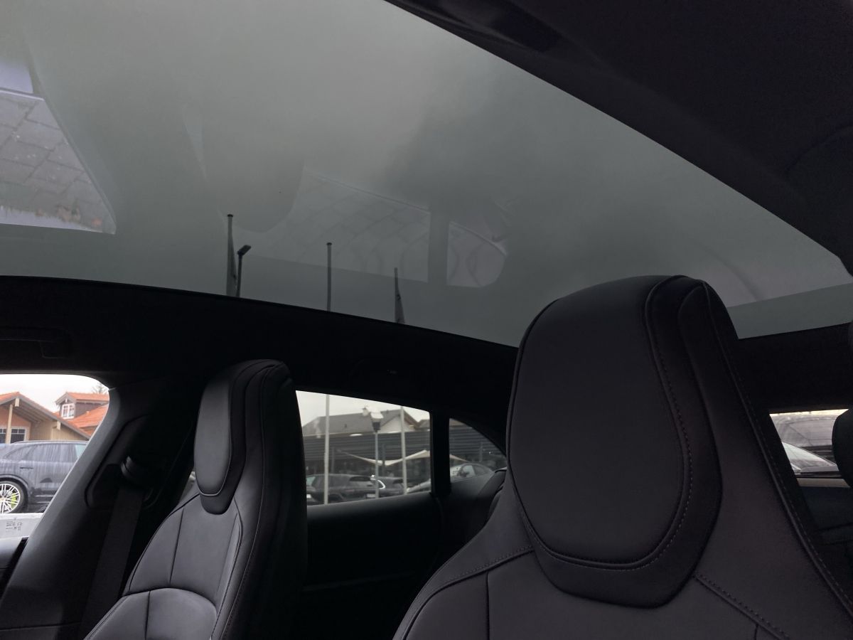 Porsche Taycan 4 Cross Turismo | Hinterachslenkung |