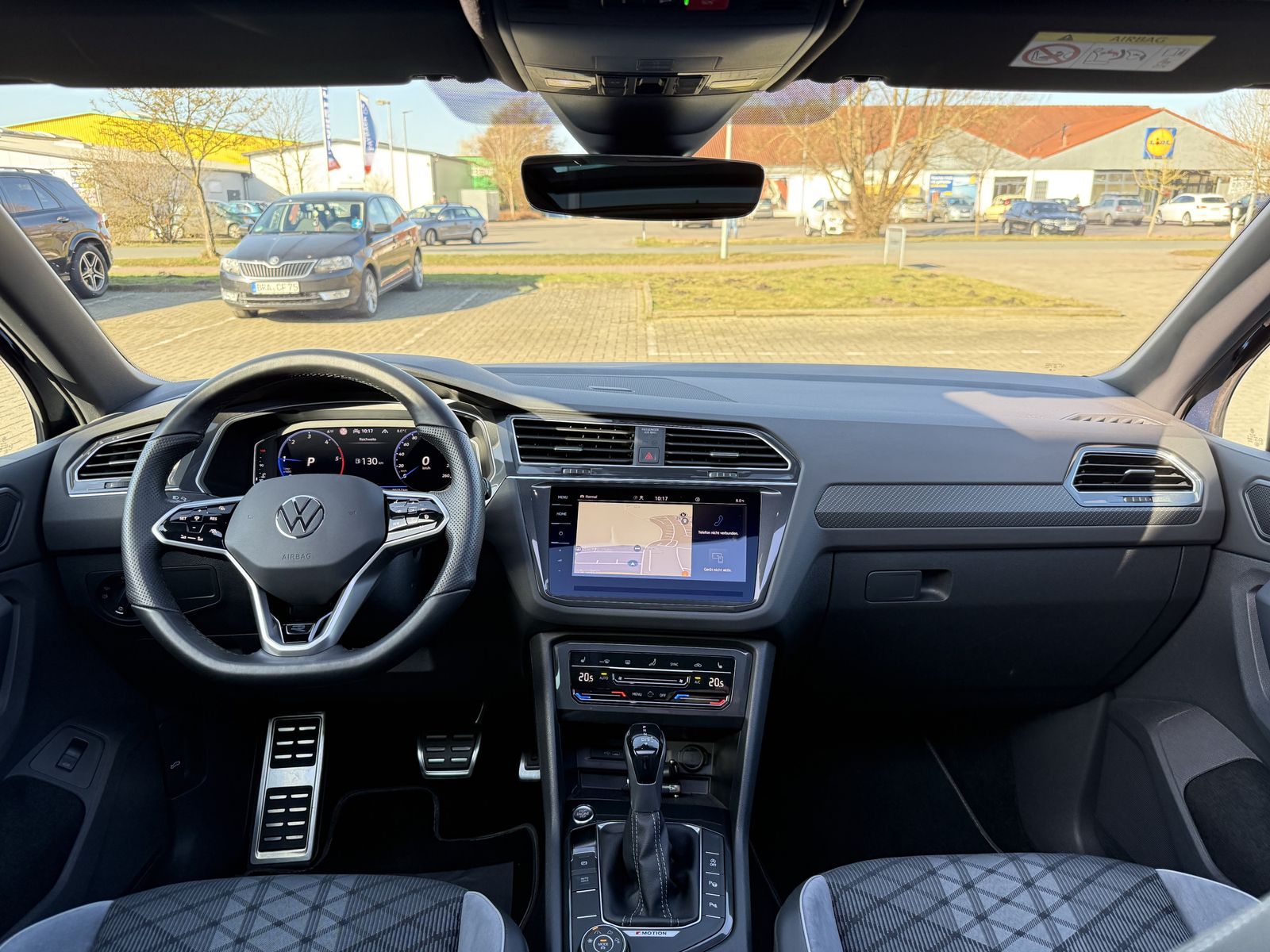 Volkswagen Tiguan R-Line 4-Motion,Pano,AHK,R-Kam,Matrix,ACC