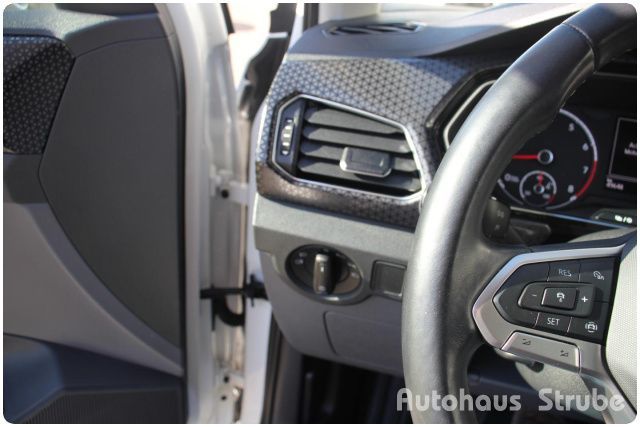 Volkswagen T-Cross Style R-Line - Samsaru's Car Outlet