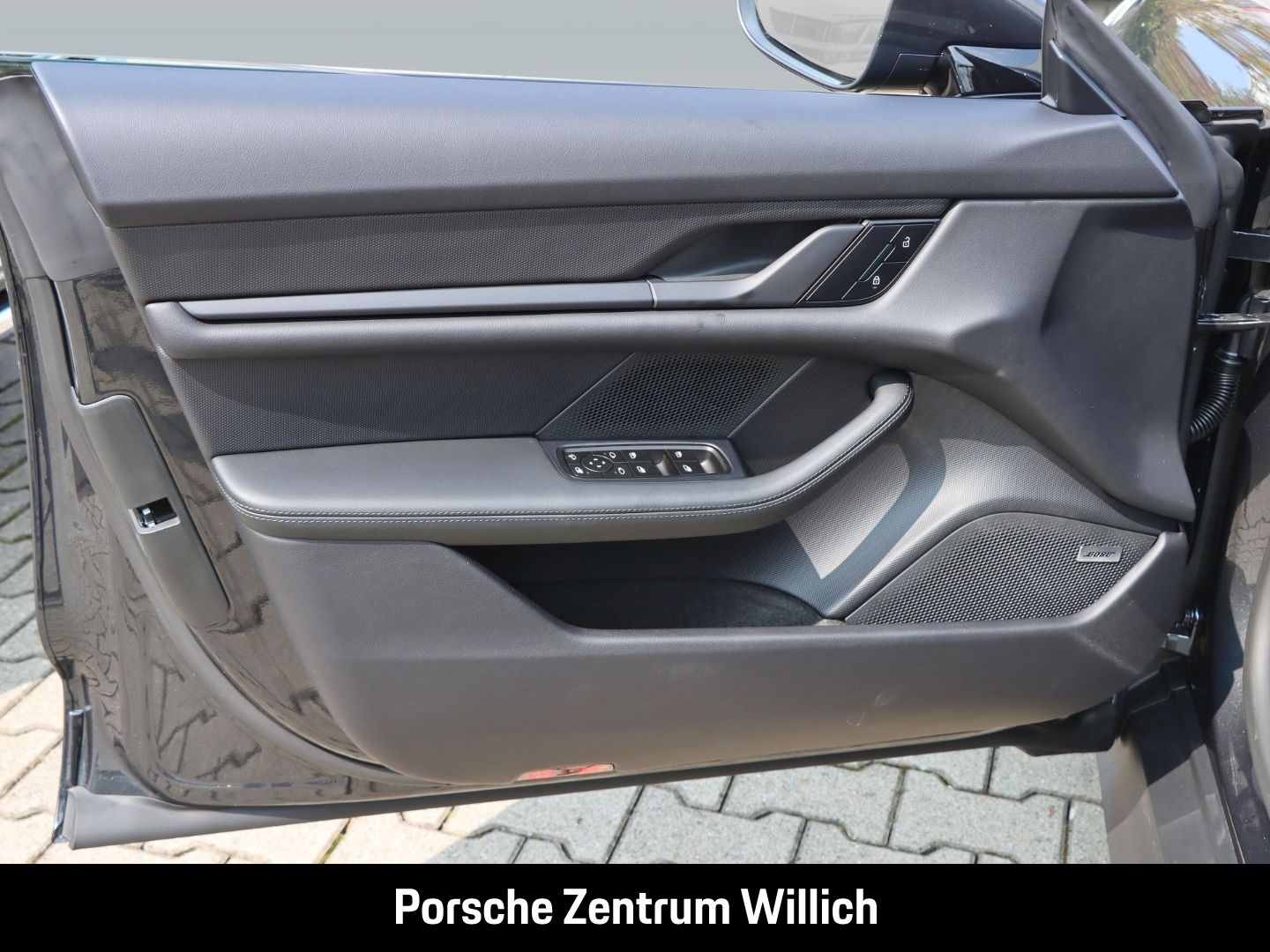 Porsche Taycan Sport Turismo InnoDrive Surround-View LED