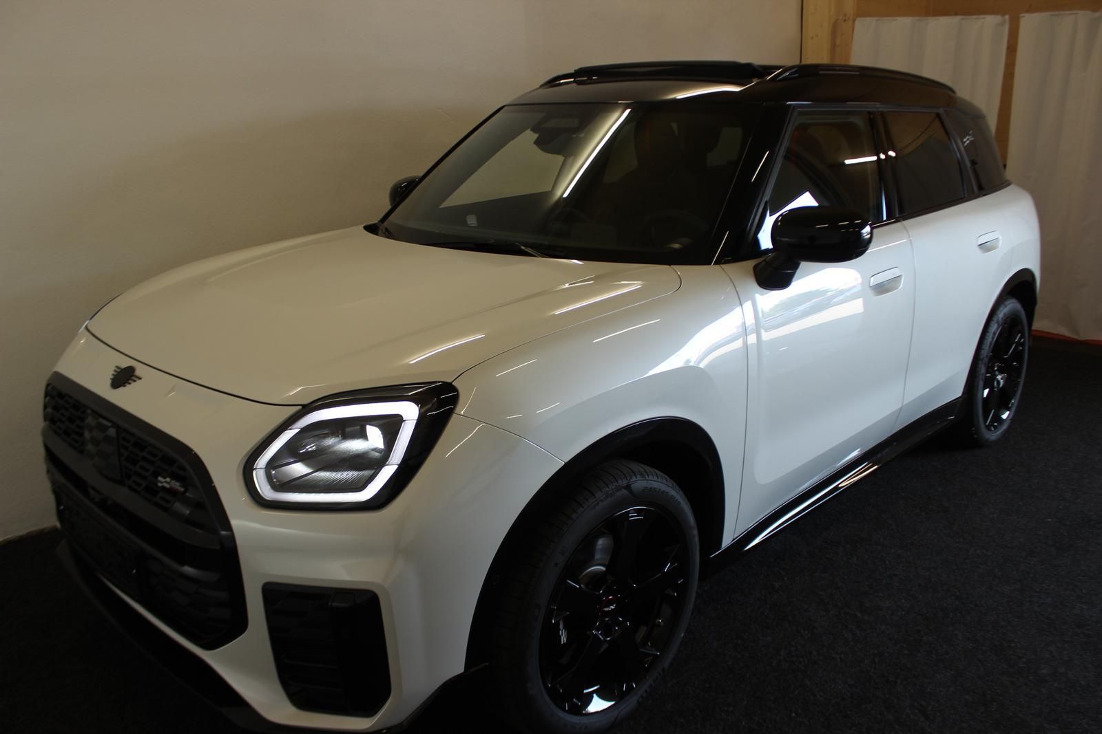 MINI Countryman C JCW - Samsaru's Car Outlet