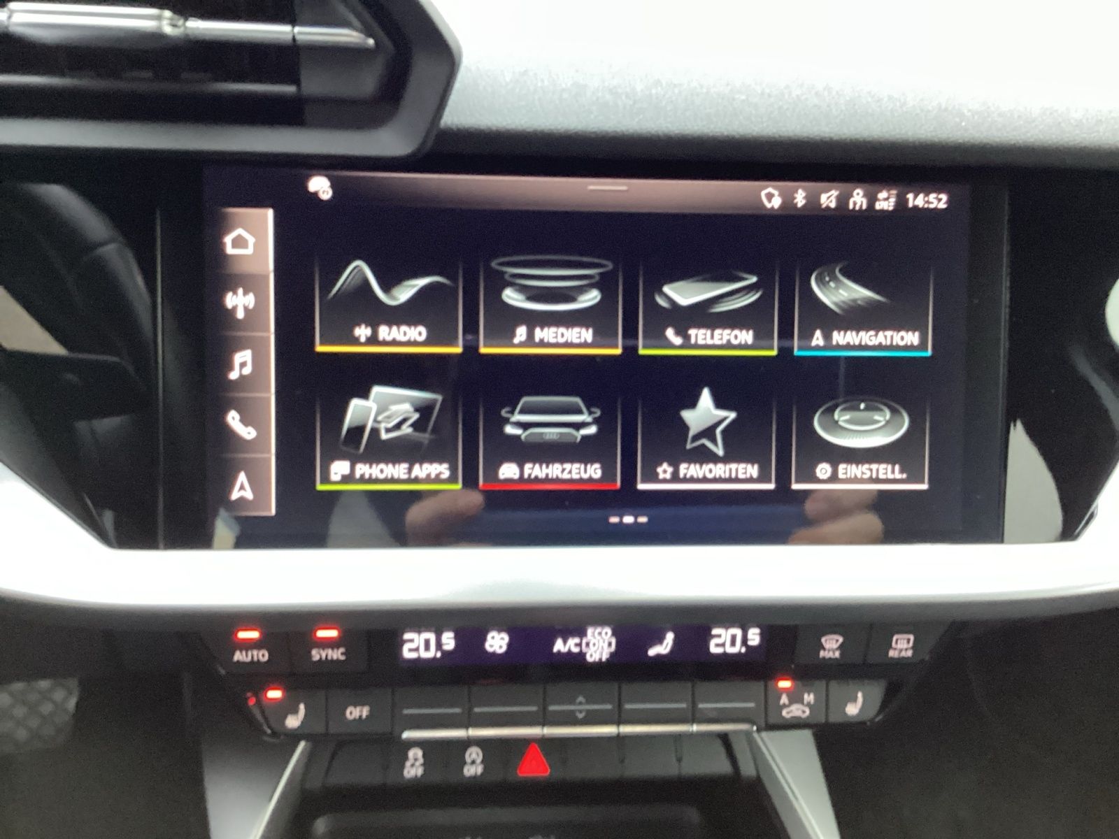Audi A3 advanced 30 TFSI S tronic - Samsaru's Car Outlet