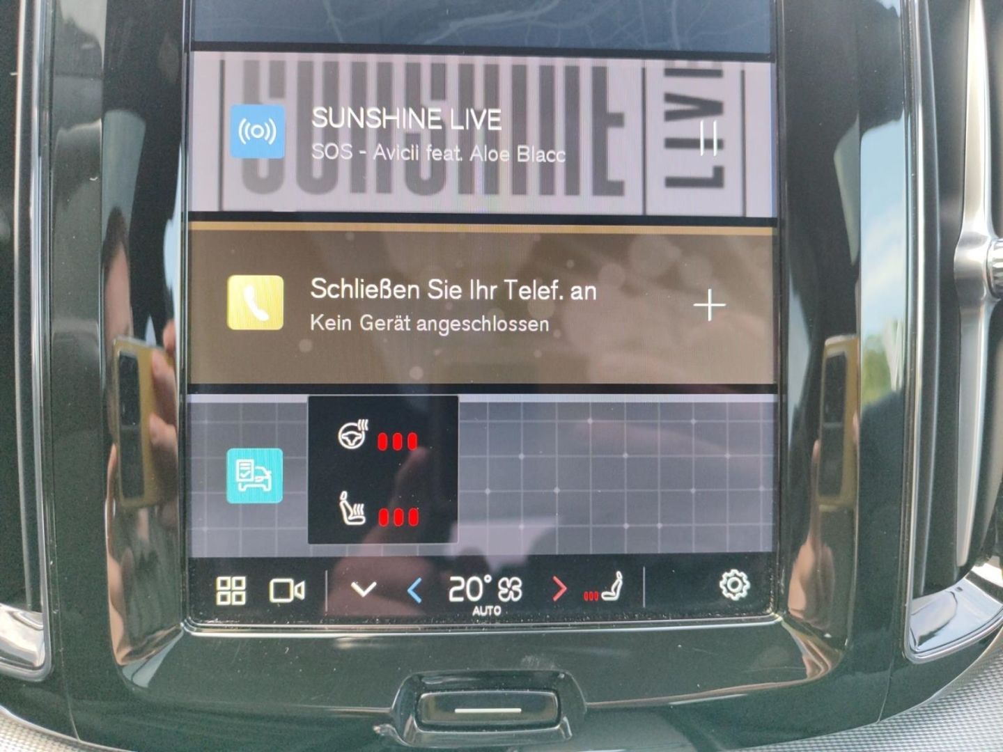Volvo XC60 T8 Ultra Black Edition Recharge Plug-In Hyb - Samsaru's Car Outlet