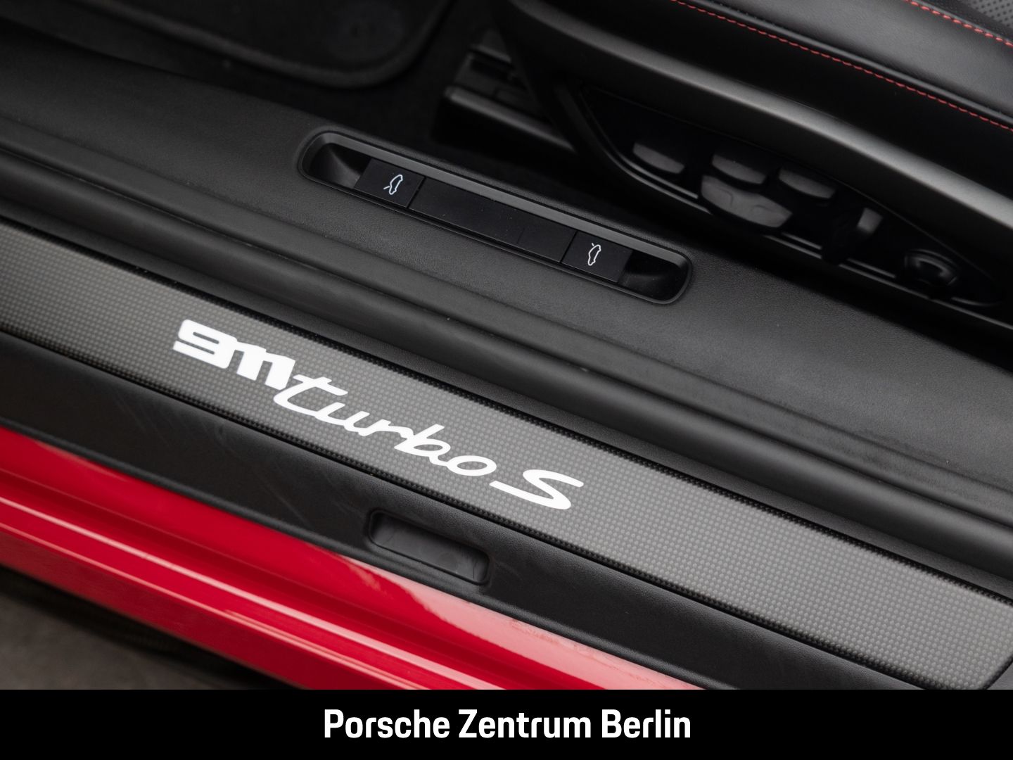 Porsche 992 911 Turbo S Cabriolet Burmester LED-Matrix