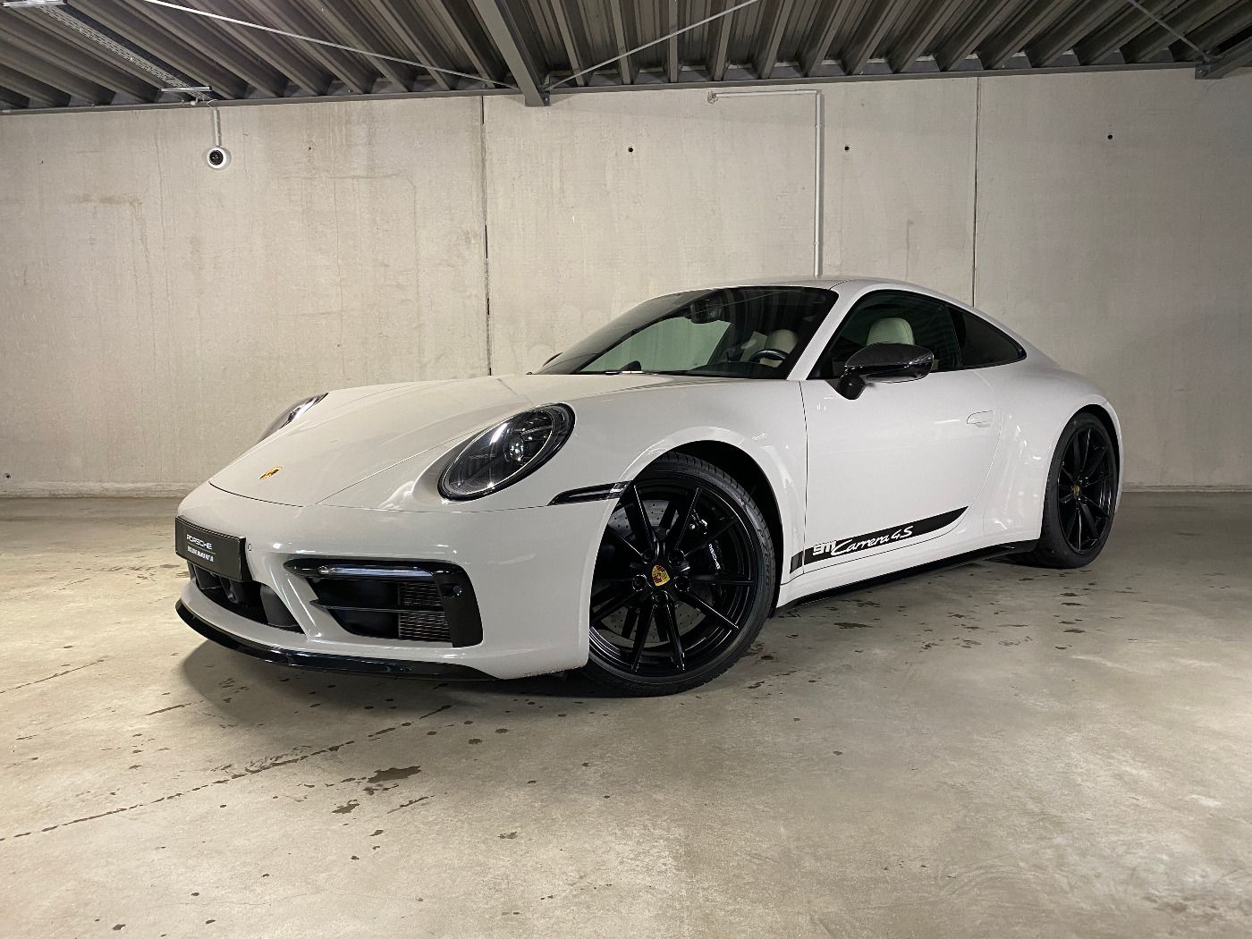 Porsche 992 (911) Carrera 4S | PCCB | ParkAssistent |