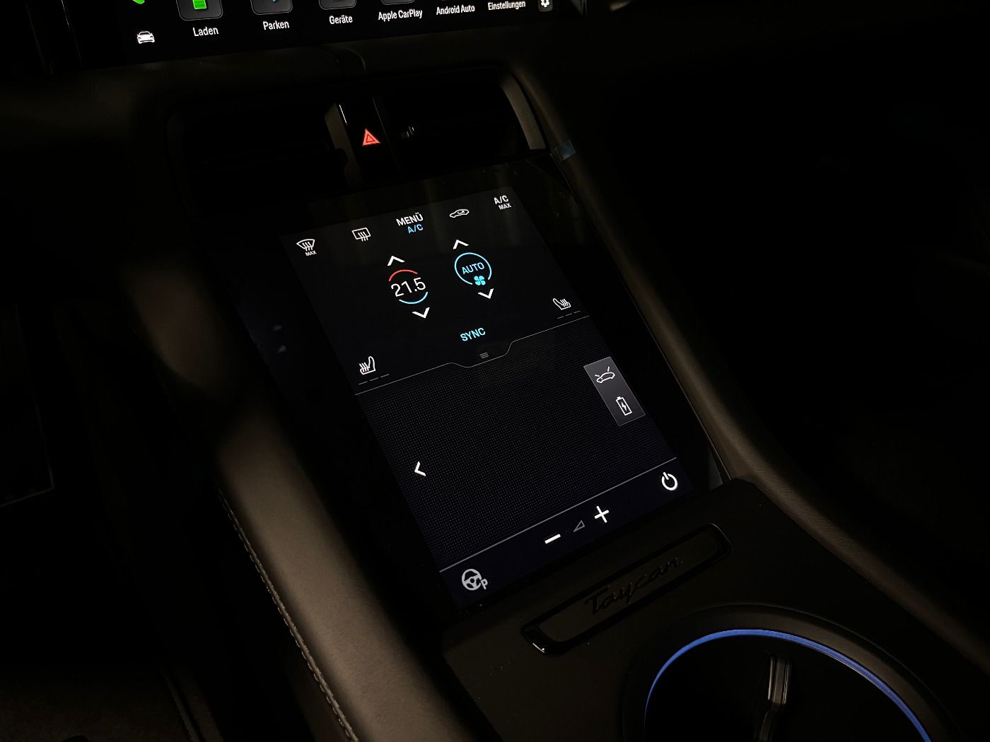 Porsche Taycan 4 Cross Turismo | InnoDrive |