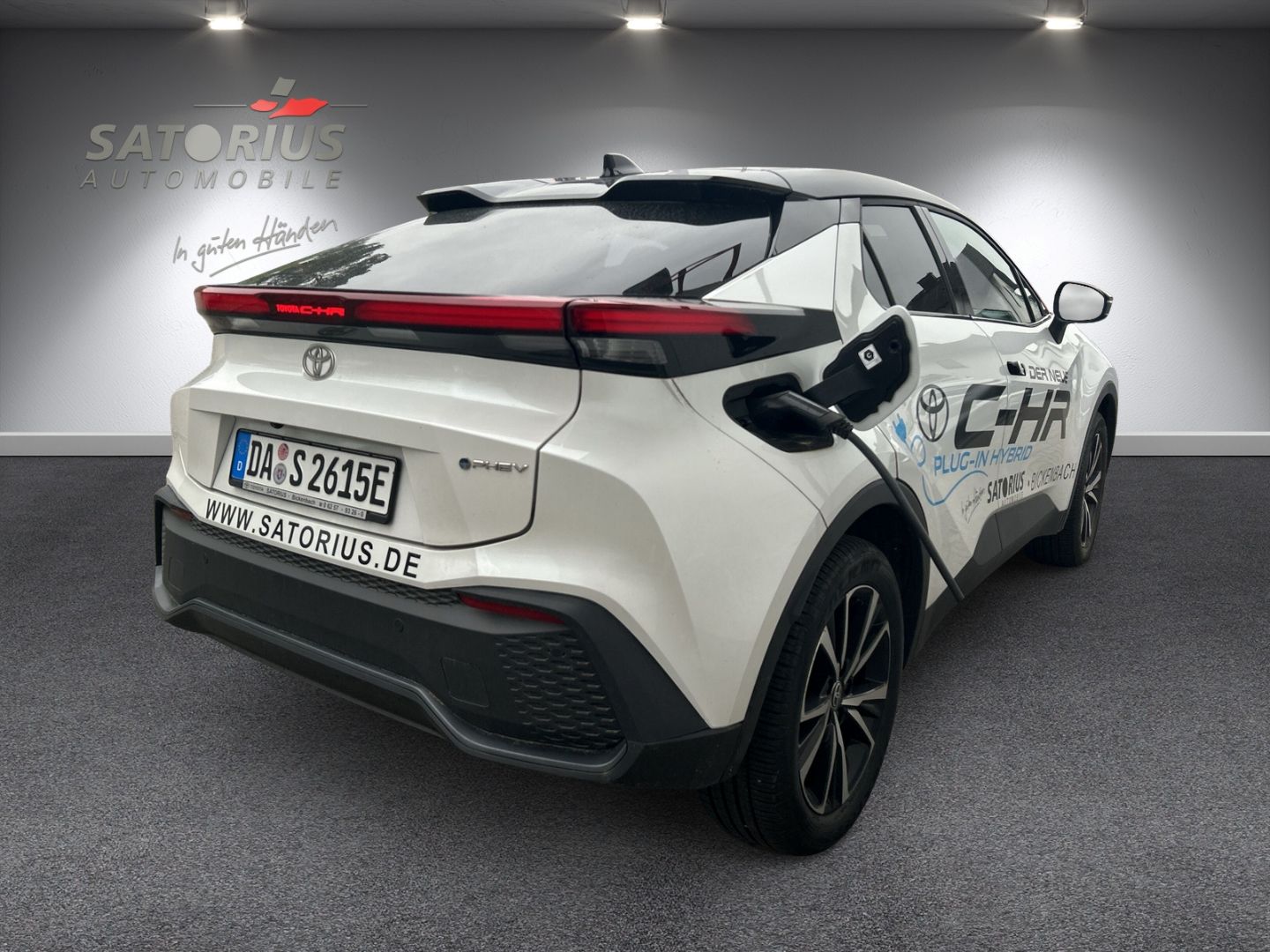 Toyota C-HR Plug-In Hybrid FWD Team Deutschland Navi LE