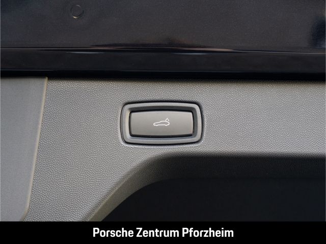 Porsche Macan 4 - Samsaru's Car Outlet