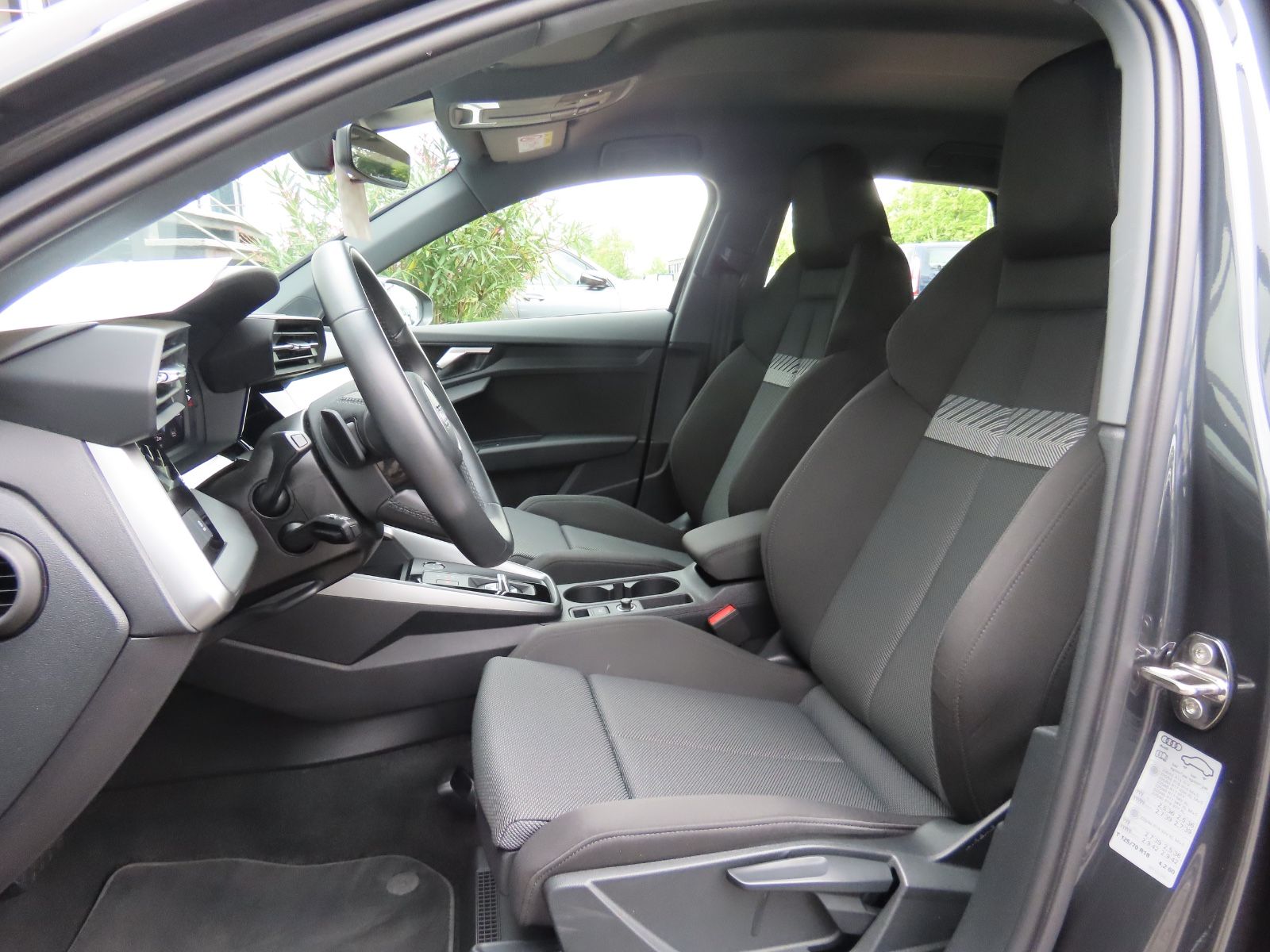 Audi A3 35 TFSI Sportback Sportsitze Navigation