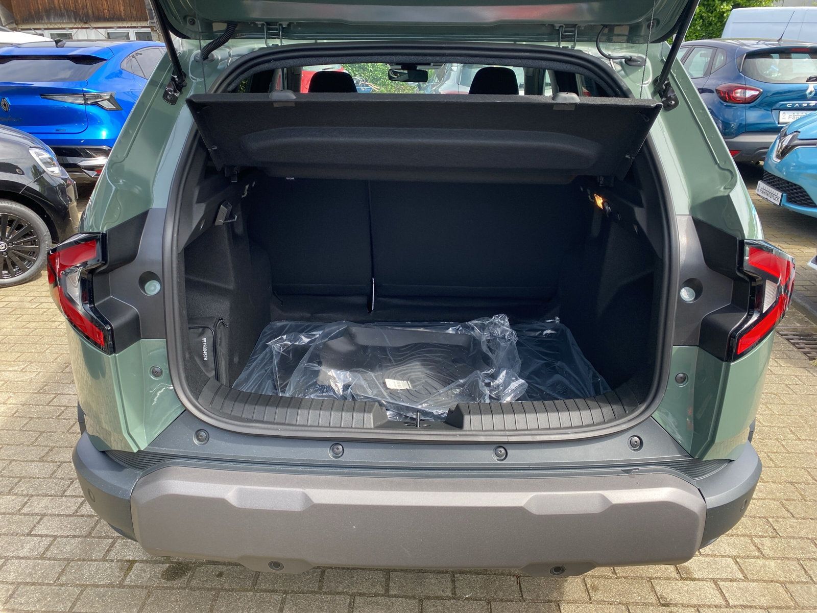 Dacia Duster Extreme TCe 130 - Samsaru's Car Outlet