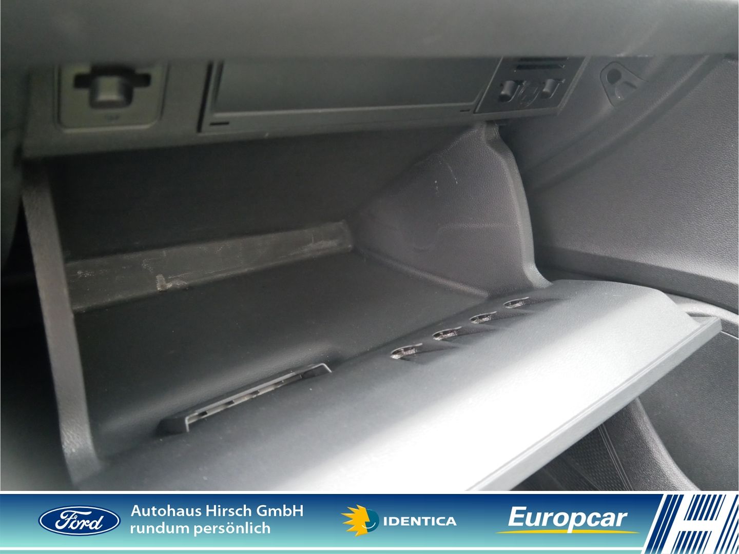 Volkswagen Taigo Life - Samsaru's Car Outlet