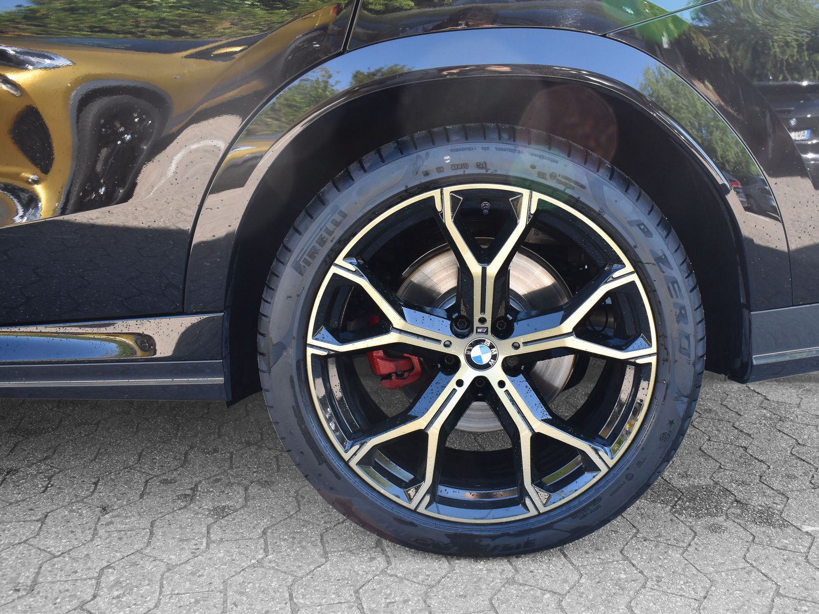 BMW X6 xDrive40d Sportpaket Pro,Indiv.,Luftf.,Massag