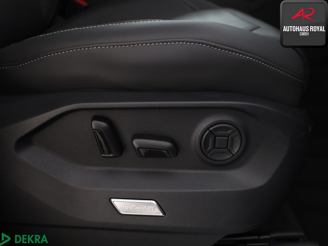 Volkswagen Touareg 3.0 TSI 4M R LINE HUD,360°,KEYLESS,ACC