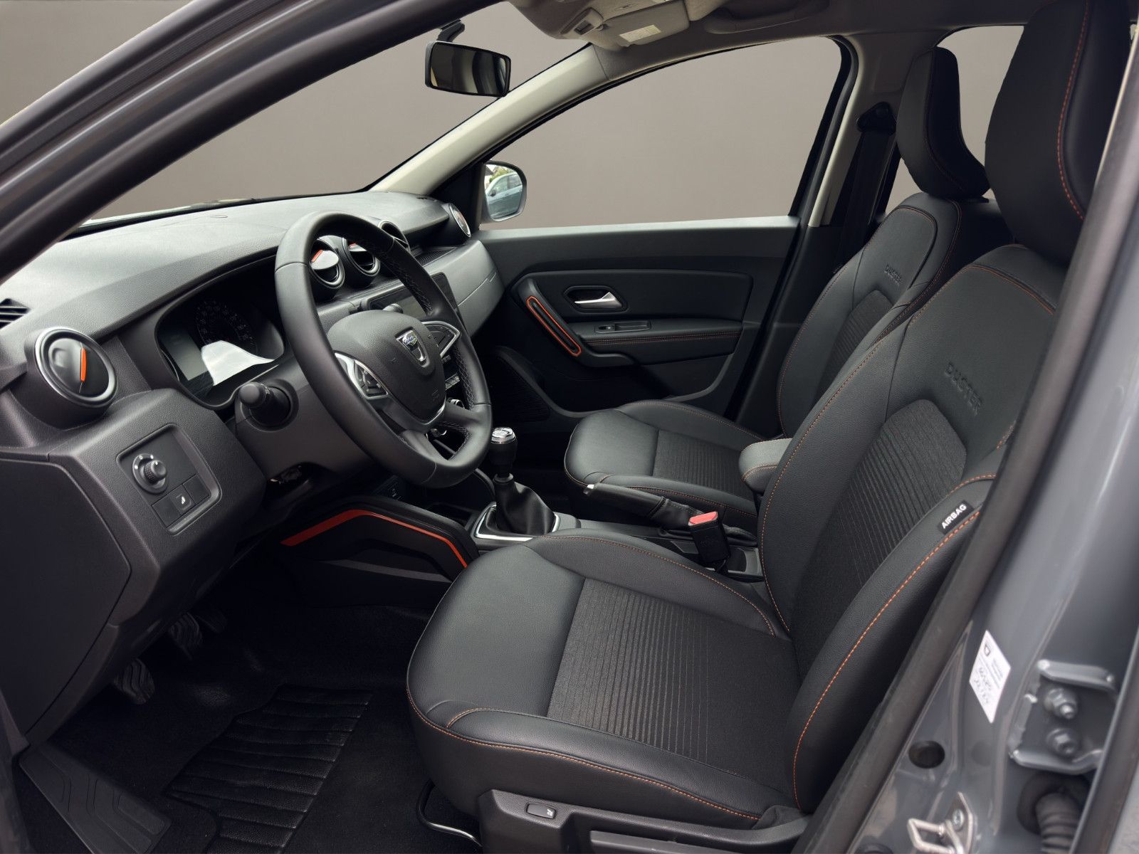 Dacia Duster 1.3 TCE Extreme 4WD - Samsaru's Car Outlet