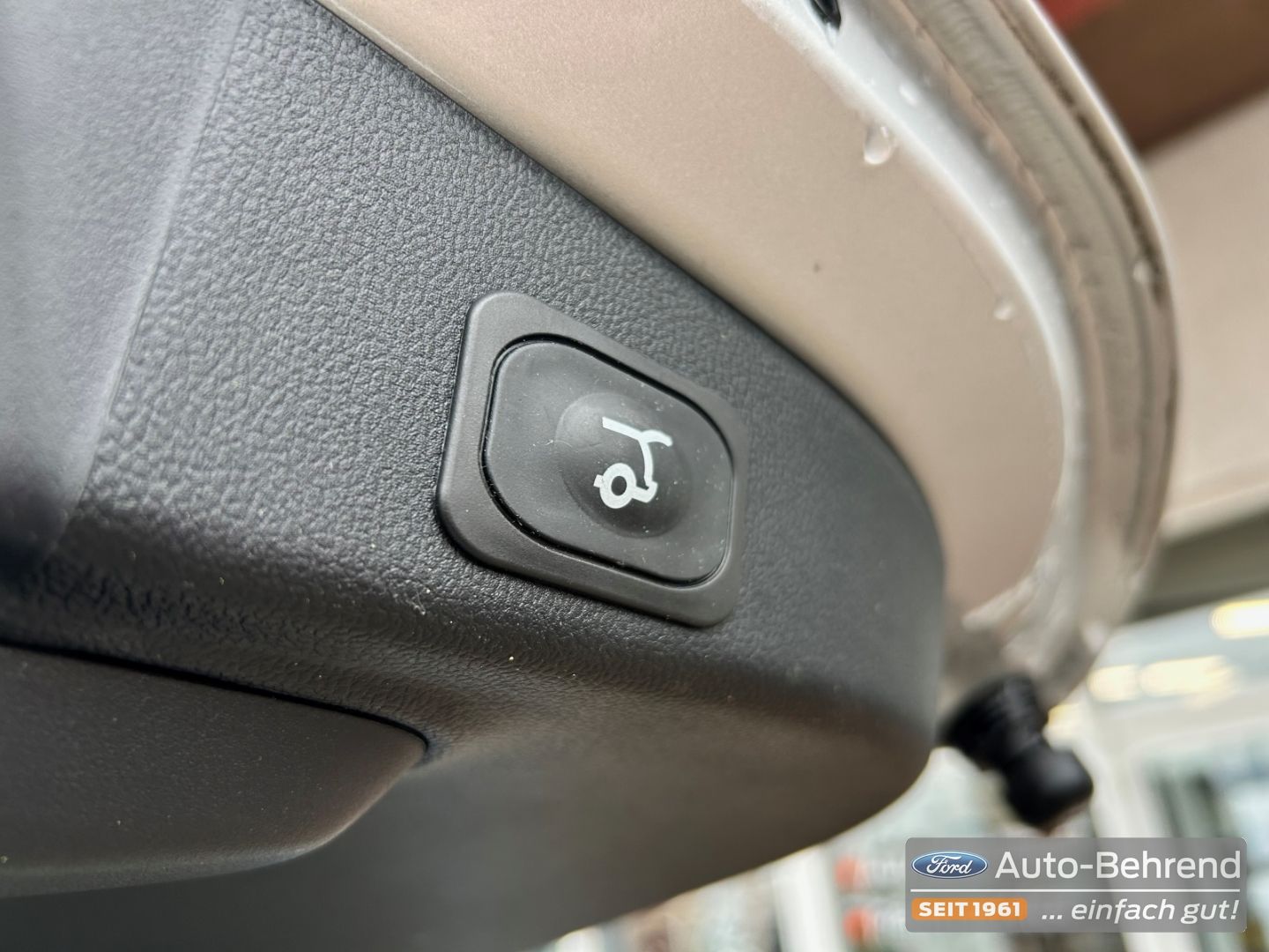Ford Focus Turnier ST-Line X el.Heckklappen B&O