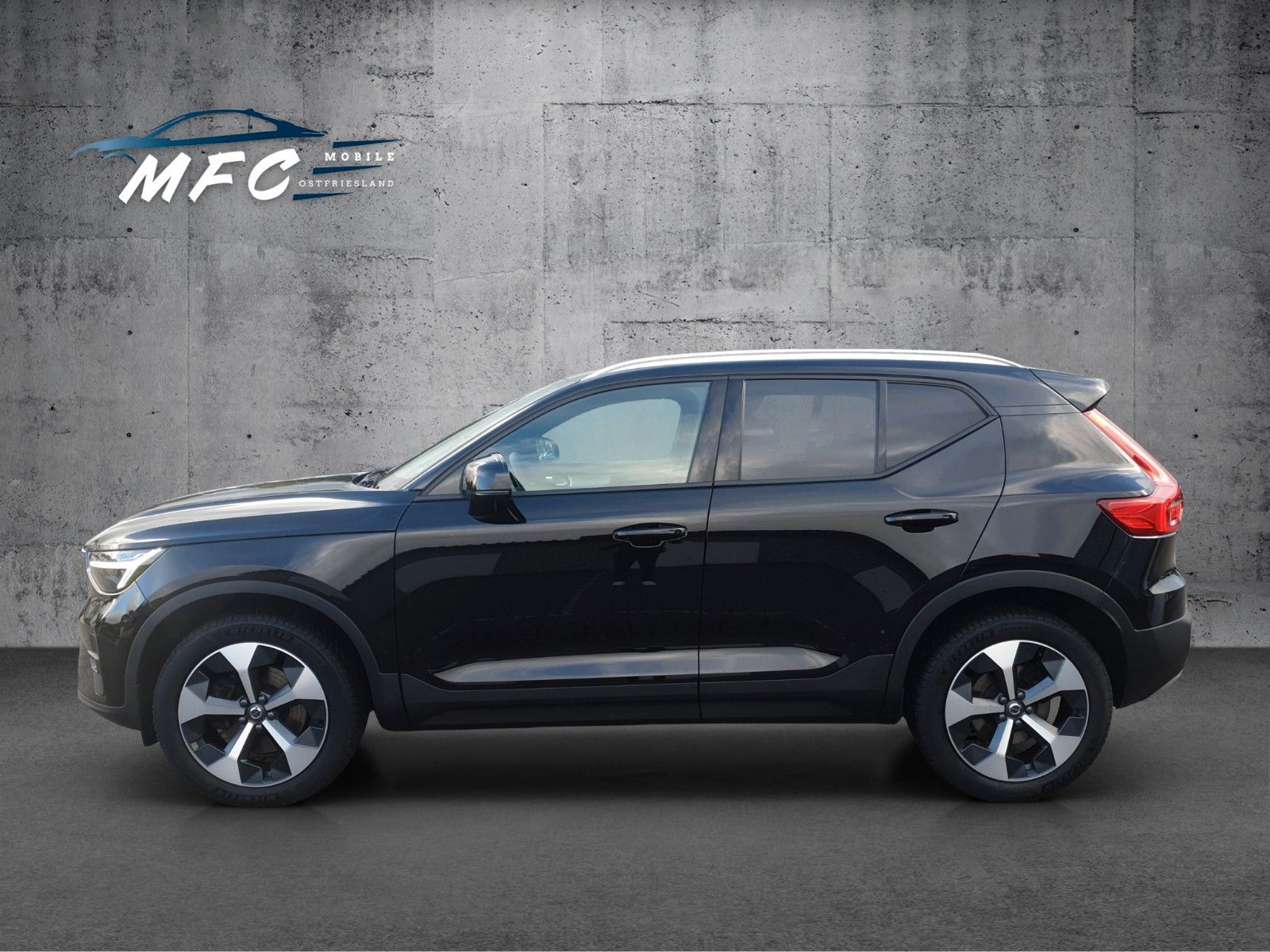 Volvo XC40 Core LED, WiPa, AHK, Alu, Allwetter