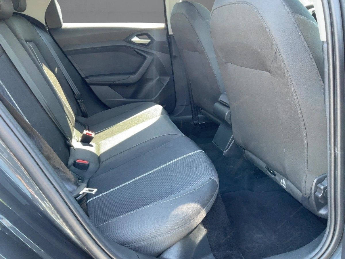 Audi A1 Sportback 25 TFSI S-TR ADVANCED - Samsaru's Car Outlet
