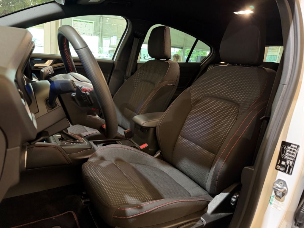 Ford Focus ST-Line X+Automatik+B&O+Key-Free+Kamera