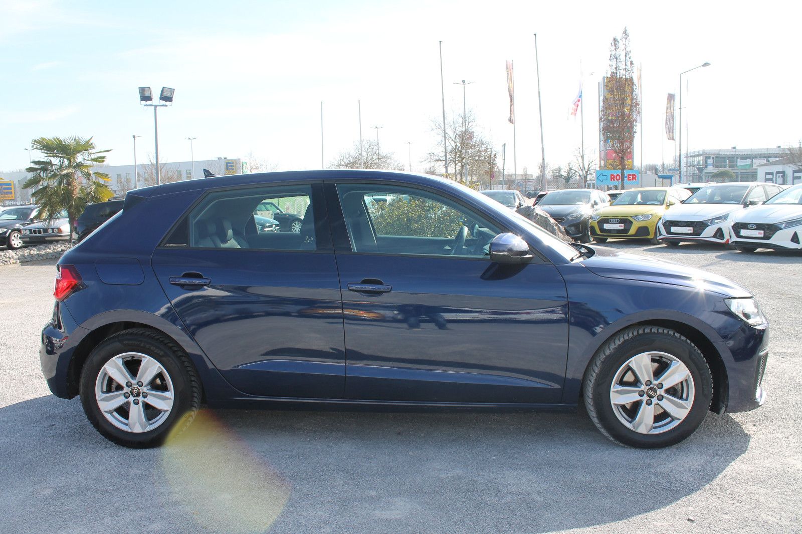 Audi A1 30TFSI S tronic Sportback - Samsaru's Car Outlet