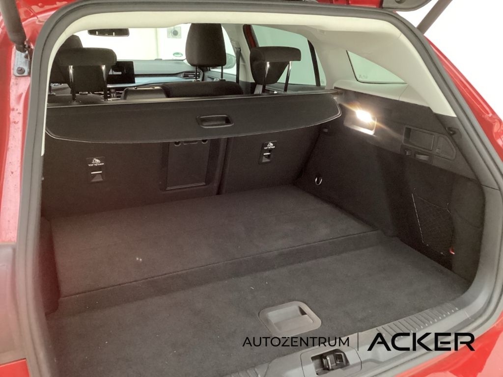 Ford Focus 1.0EcoBoostMHEV Active X Turnier AT7 -48%*