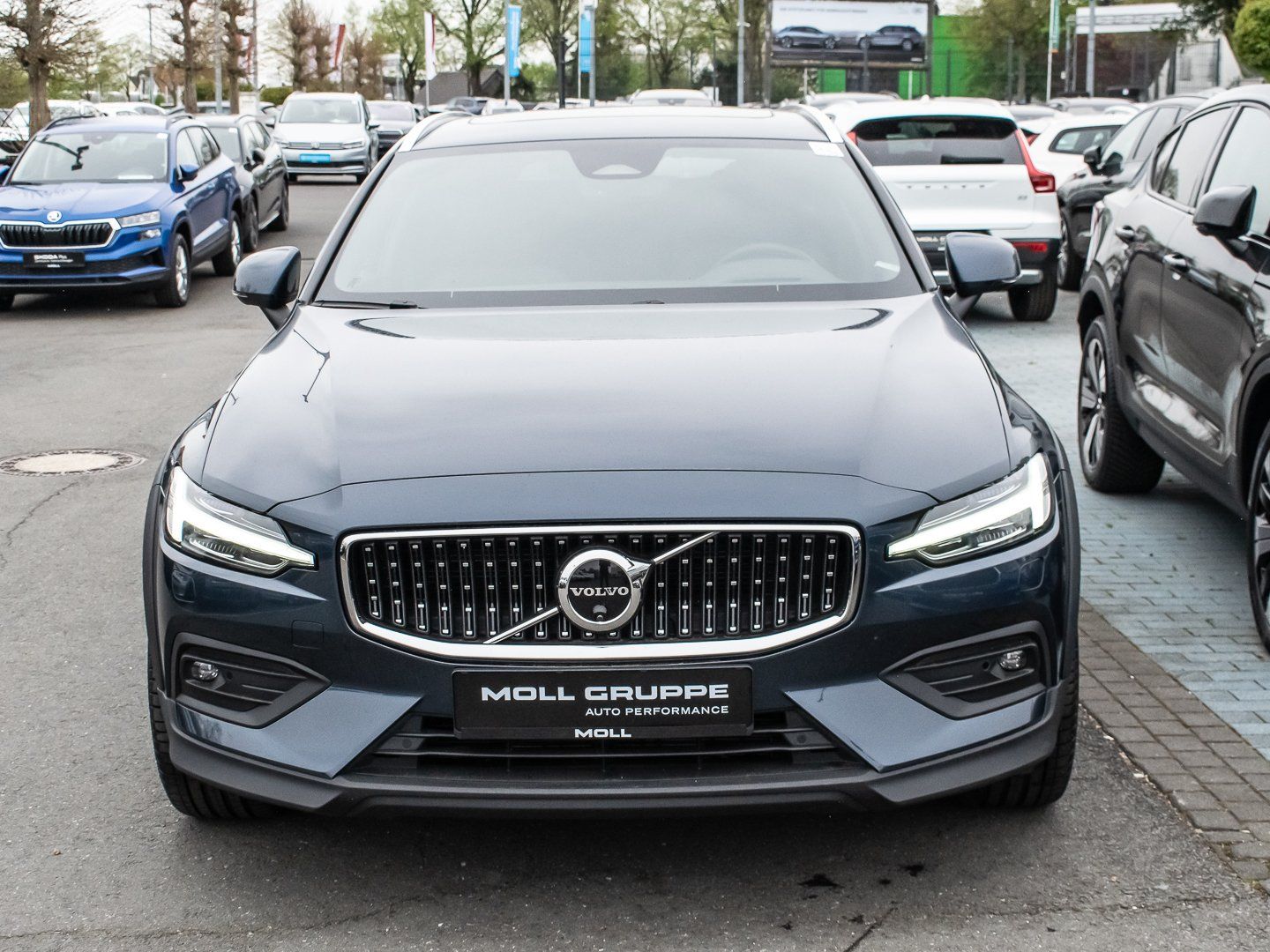 Volvo V60 Cross Country B4 D AWD Ultimate Bright AHK