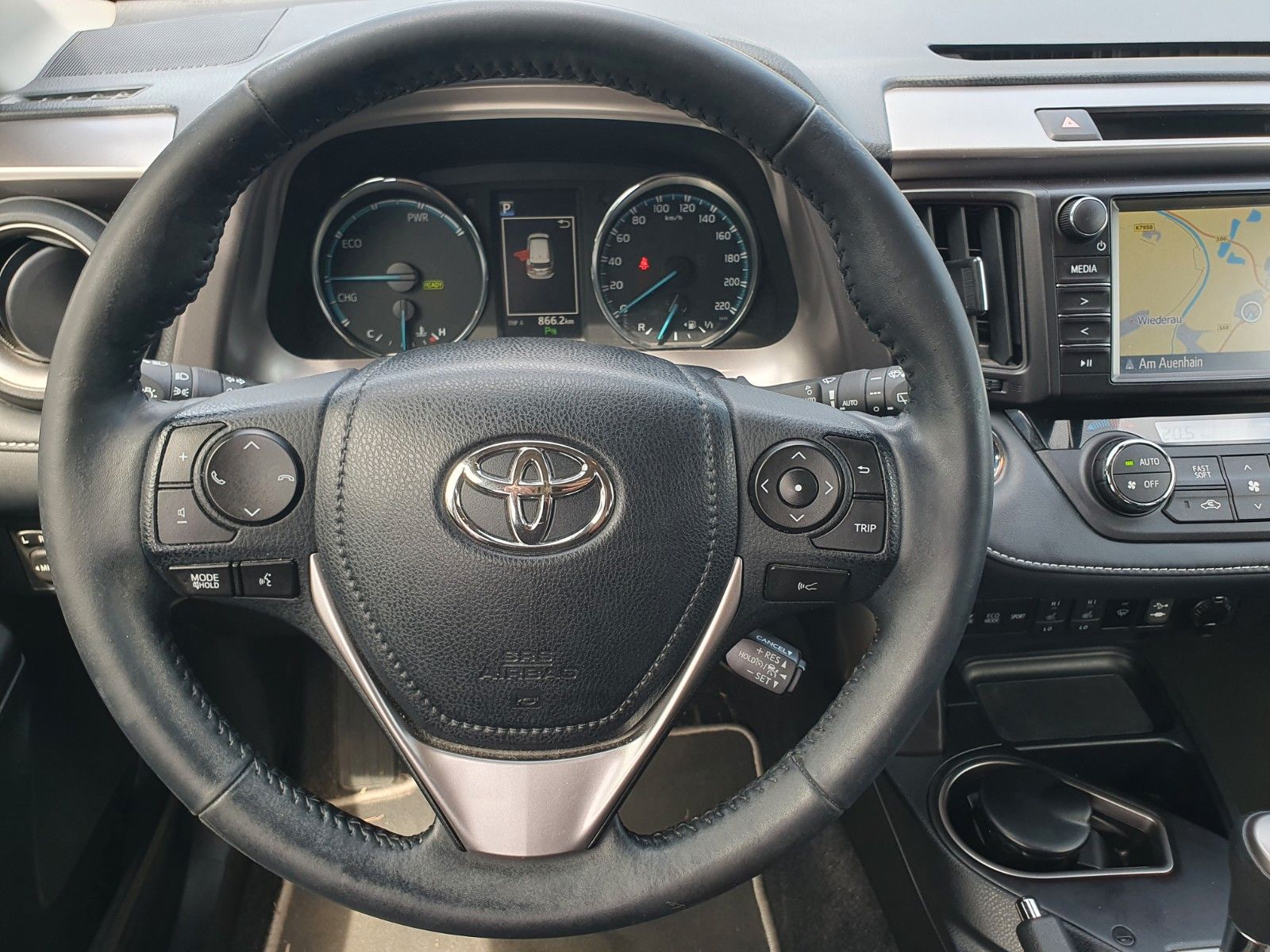 Toyota RAV 4 Team - Samsaru's Car Outlet