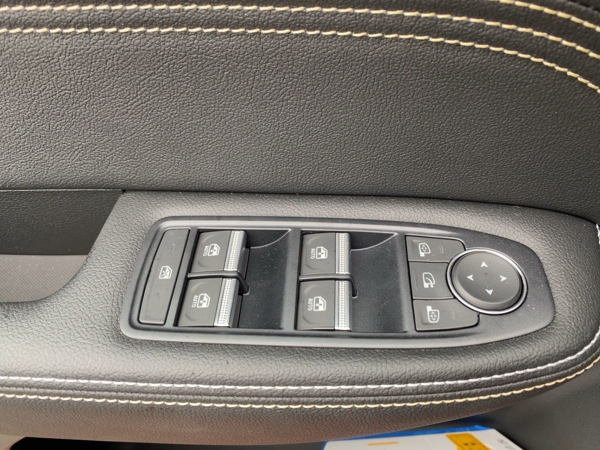 Renault Arkana 1.6 E-TECH Hybrid 145 E-Tech Engineered - Samsaru's Car Outlet