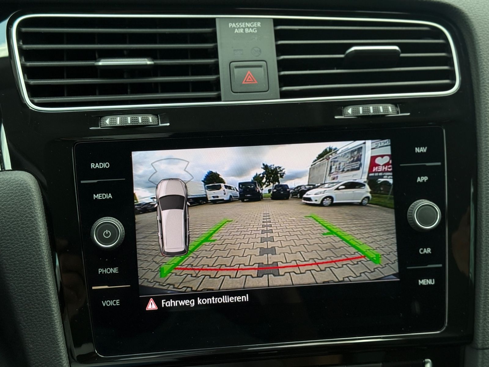 Volkswagen Golf Variant Highline - Samsaru's Car Outlet