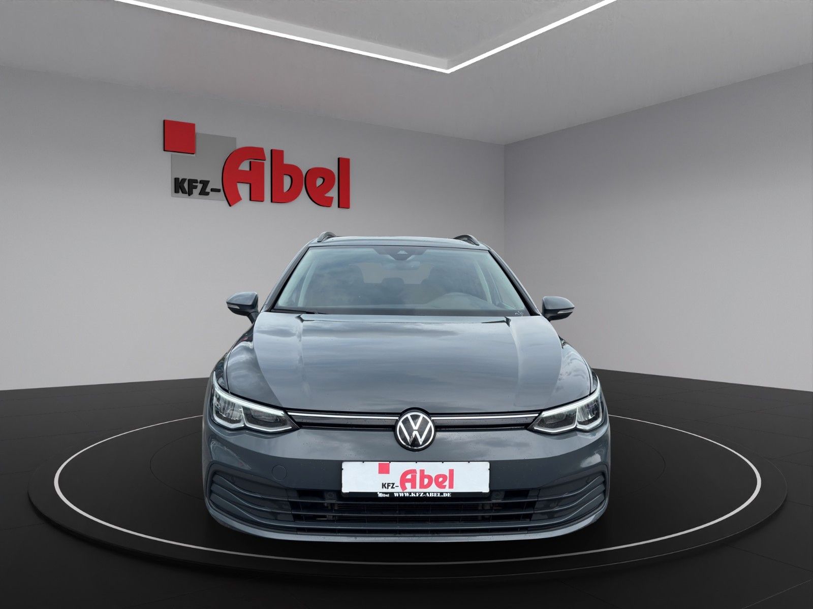 Volkswagen Golf VIII 2,0TDI DSG Var Life - Samsaru's Car Outlet