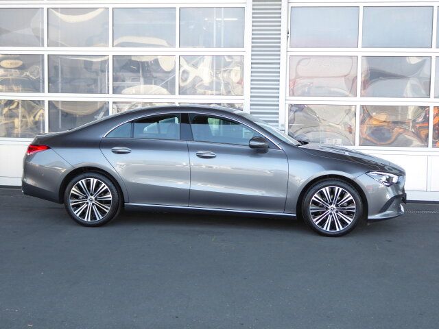 Mercedes-Benz CLA 180 Coupé Progressive - Samsaru's Car Outlet