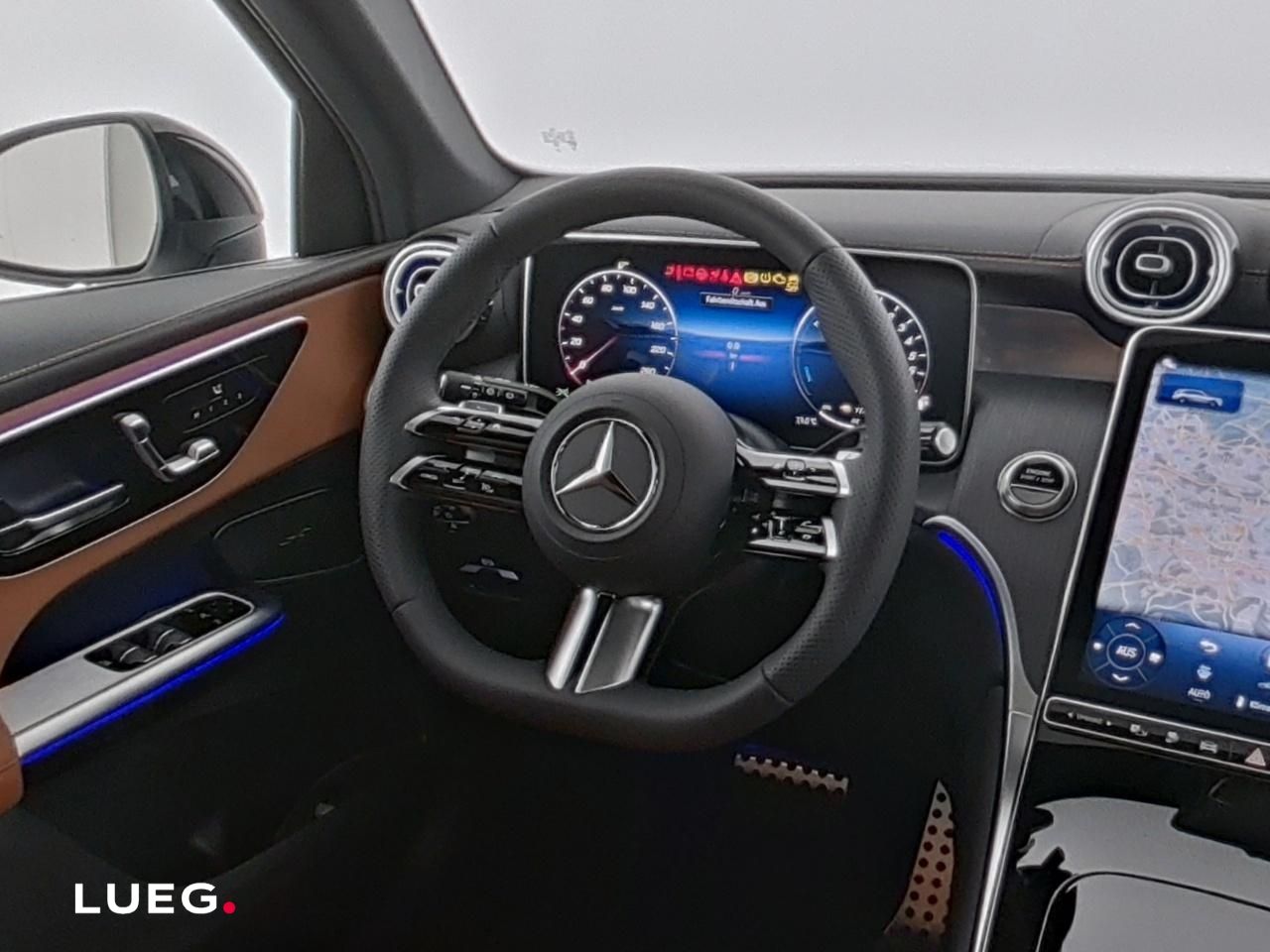 Mercedes-Benz GLC 300 e 4M AMG+NIGHT+20''+PANO+AHK+DIG.LIGHT++