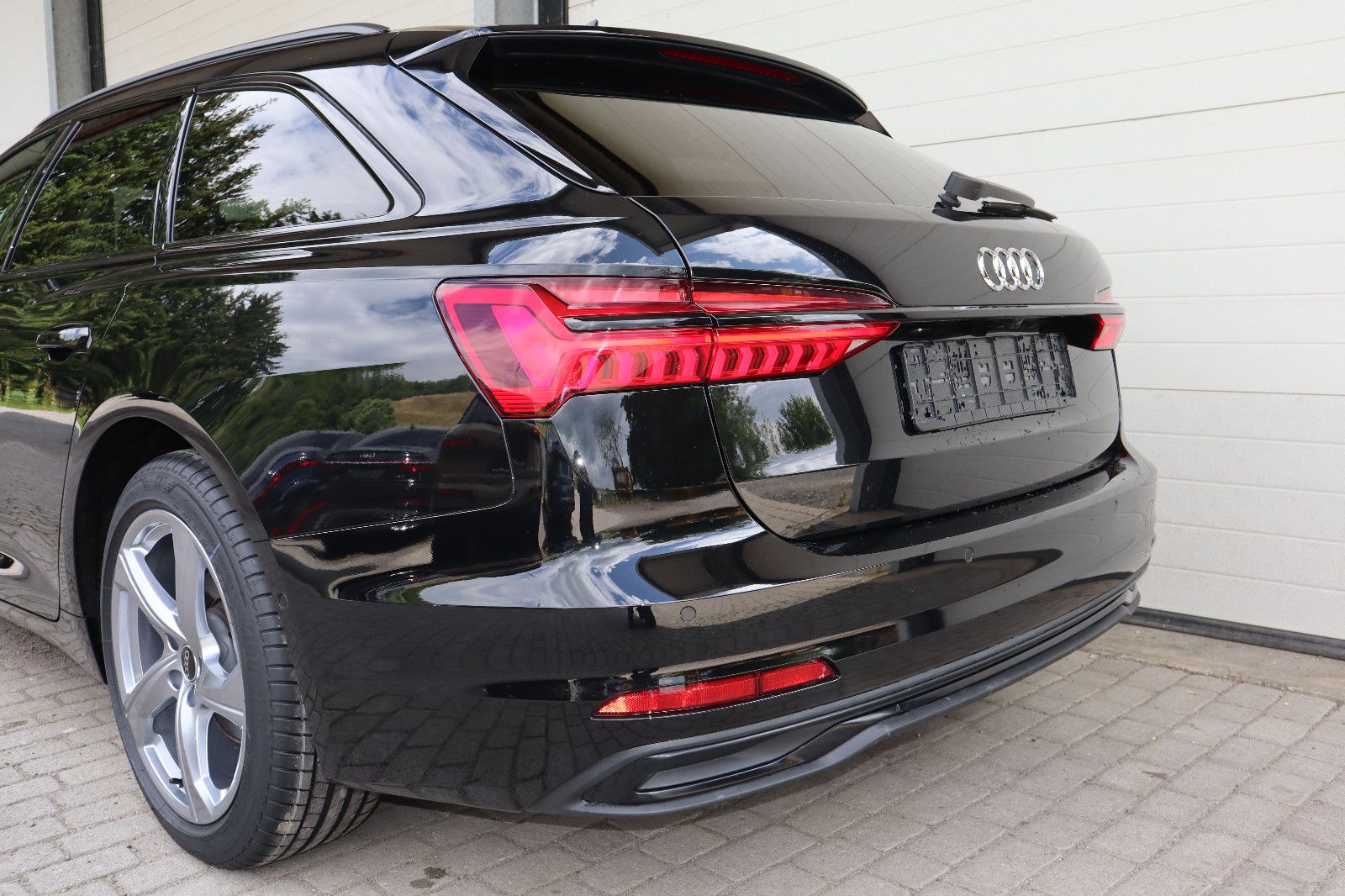 Audi A6 35 TDI Stronic - Samsaru's Car Outlet
