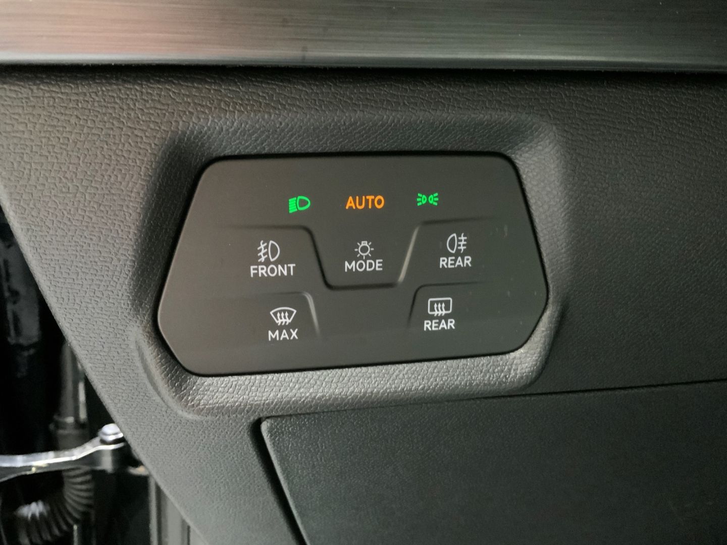 Cupra Formentor 1.4e-Hybrid DSG+AHK +El.Fahrersitz+