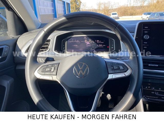 Volkswagen T-Roc 1.5 TSI Style DSG - Samsaru's Car Outlet
