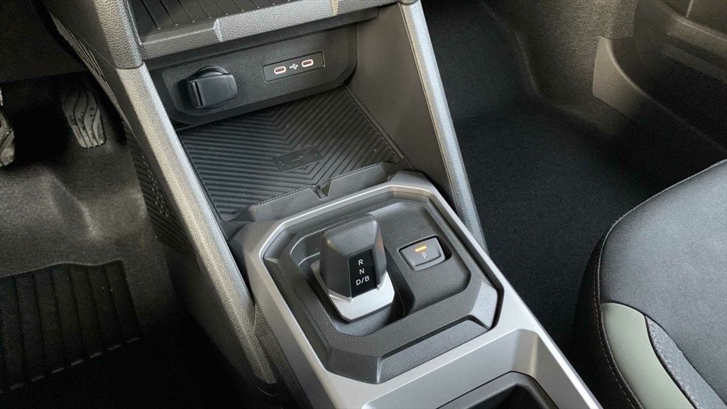 Dacia Duster III 1,6 Hybrid 140 Extreme - Samsaru's Car Outlet