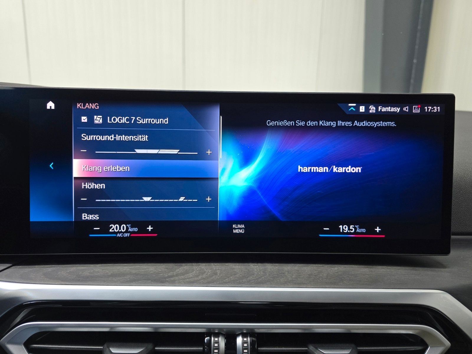 BMW 330e xDrive M Sport Pro - Samsaru's Car Outlet